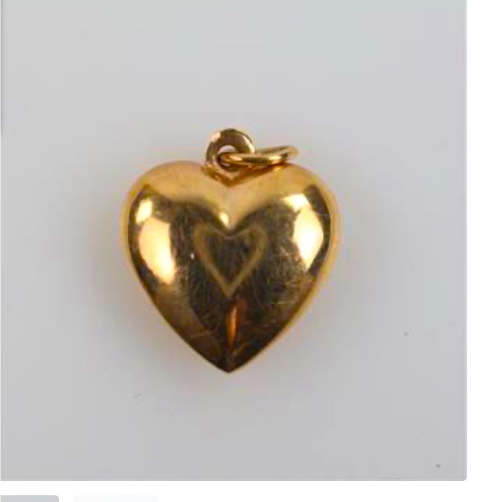 14k gold hollow heart pendant